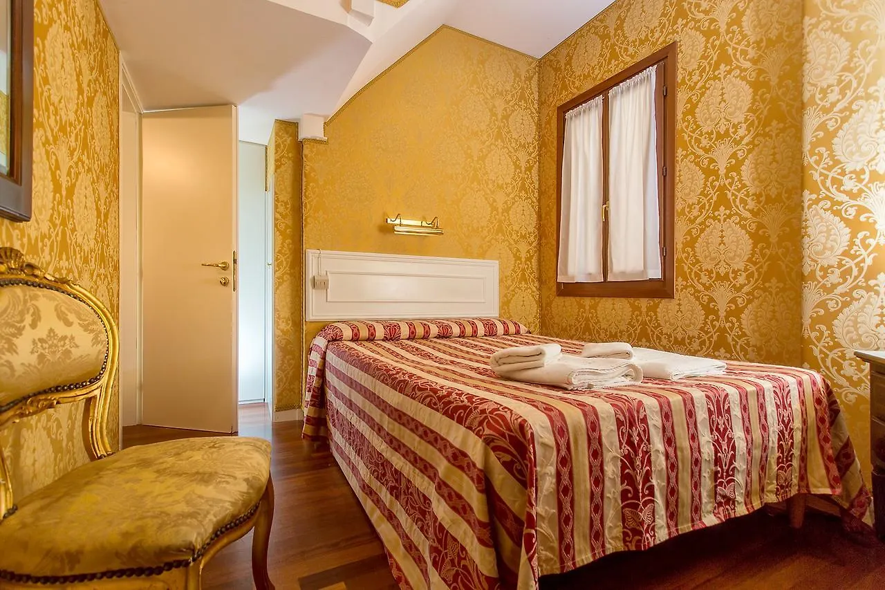 לינה וארוחת בוקר ונציה Residenza Goldoni