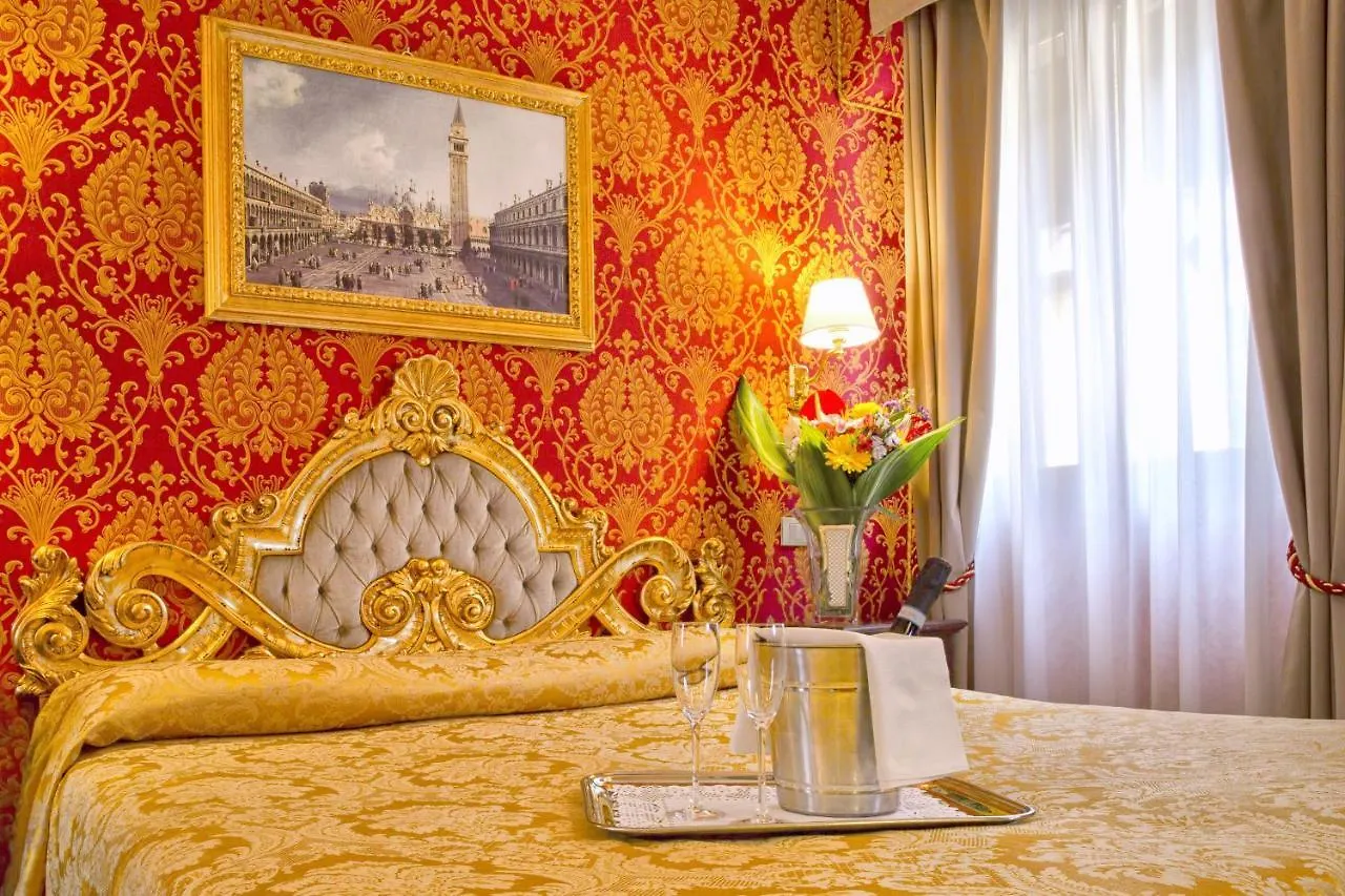 Residenza Goldoni Bed & Breakfast Venice 3*,  Italy